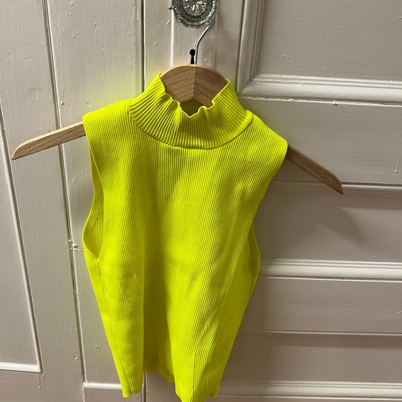 Turtleneck sweater - Picture 2 of 3